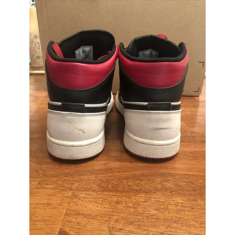 Nike Air Jordan 1 Mid Gym Shoe Mens Size 8 Red/Black/White Basketball Athletic